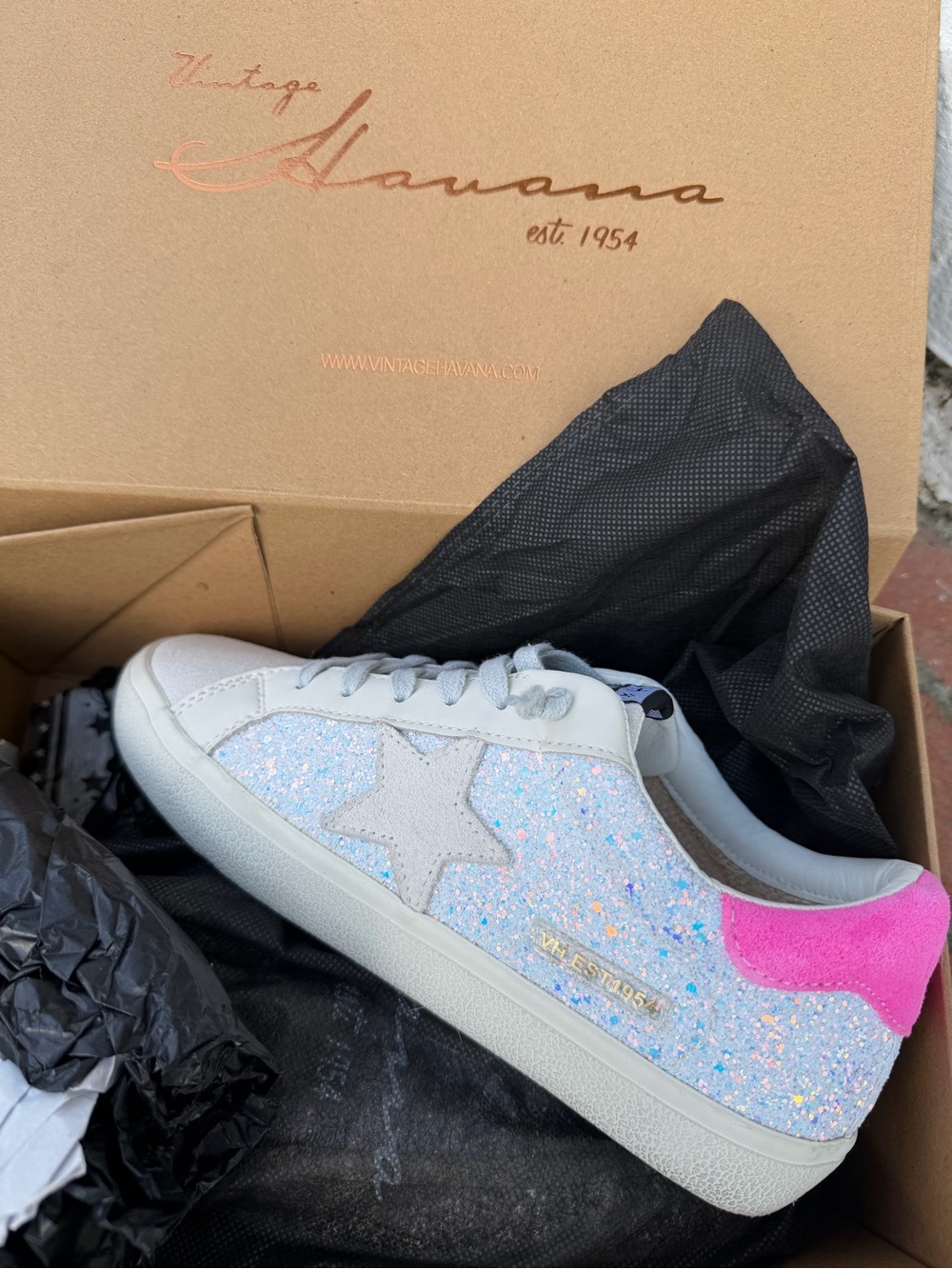 NWT Vintage Havana Glitter Star Sneakers White Pink Leather Shoes Women’s Size 8 - Picture 2 of 5